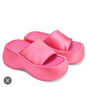 NAKED WOLFE PINK SATIN PLATFORM SANDAL US10